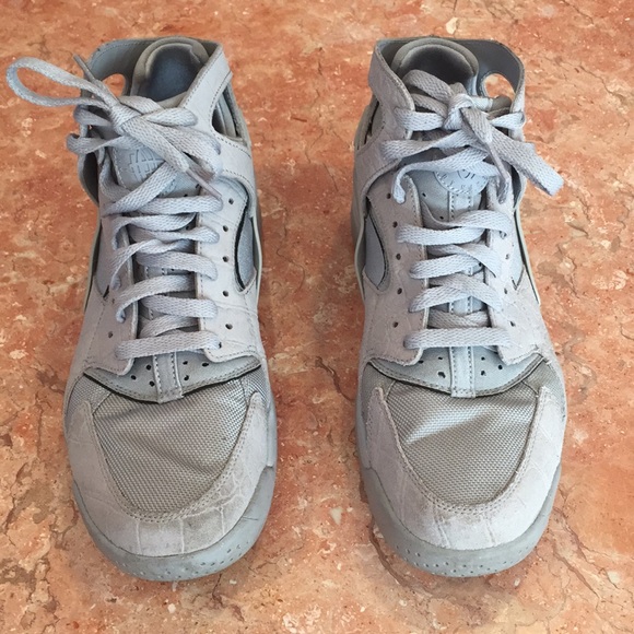 huarache high top sneakers